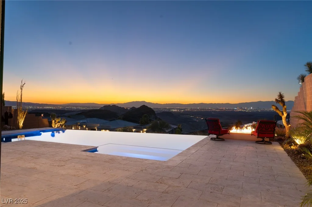 49 VISTA OUTLOOK, Henderson, NV 89011