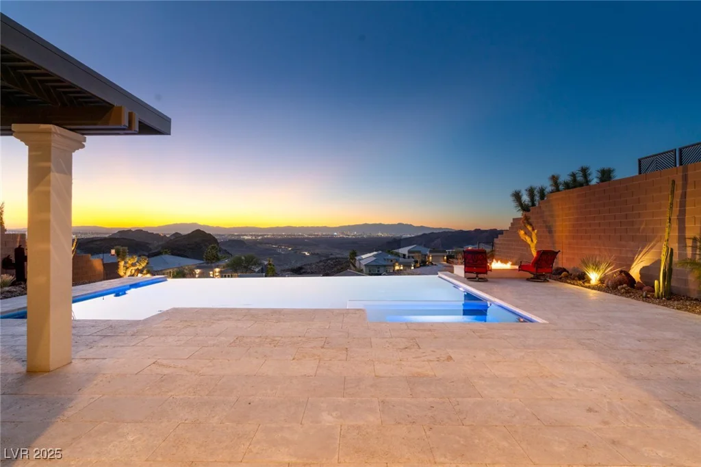 49 VISTA OUTLOOK, Henderson, NV 89011