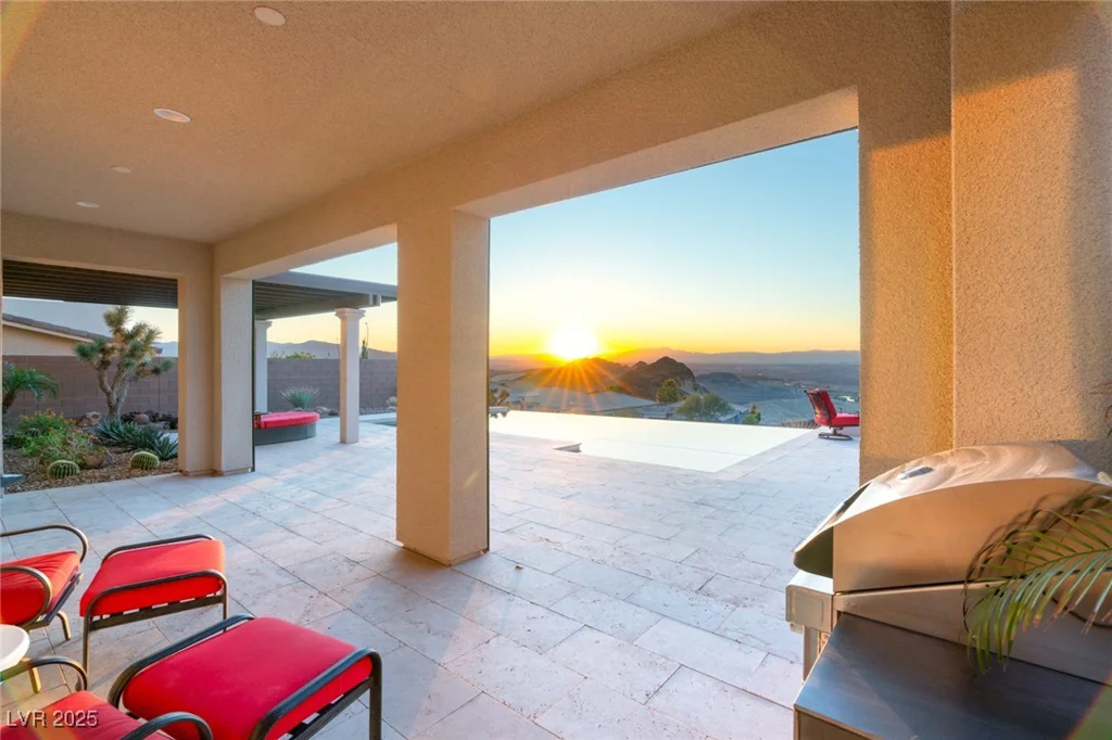 49 VISTA OUTLOOK, Henderson, NV 89011