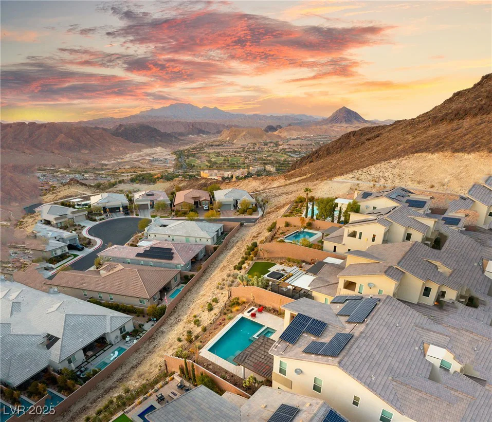 49 VISTA OUTLOOK, Henderson, NV 89011
