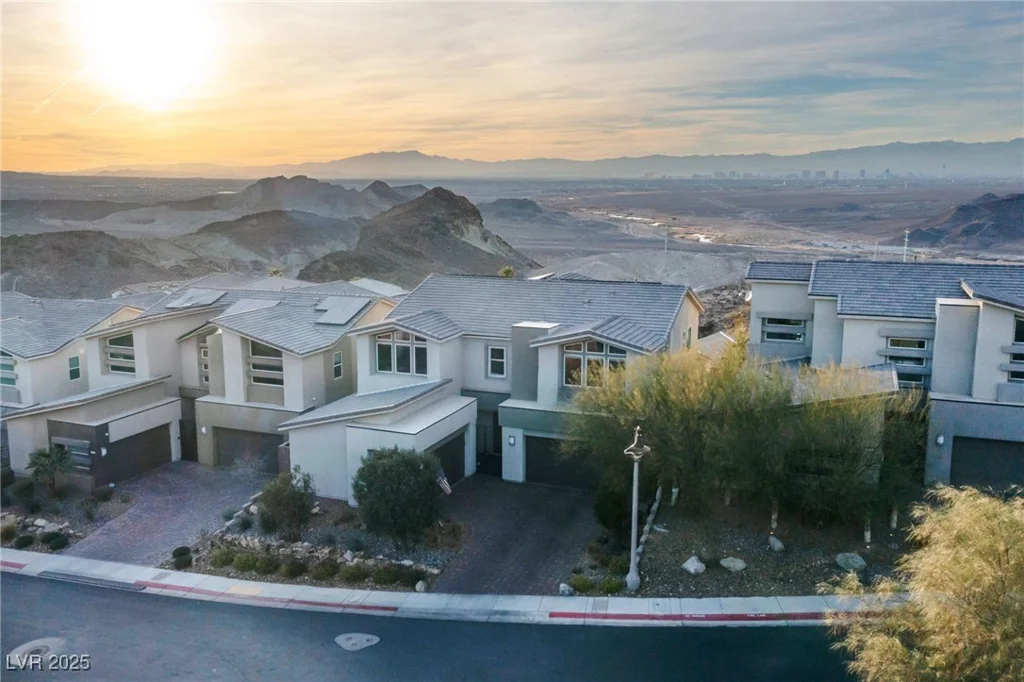 49 VISTA OUTLOOK, Henderson, NV 89011