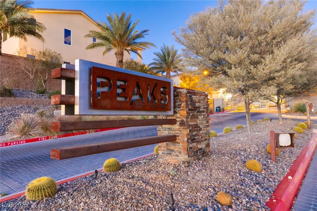 49 VISTA OUTLOOK, Henderson, NV 89011