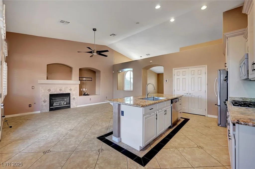 5908 Aqua Verde, North Las Vegas, NV 89031
