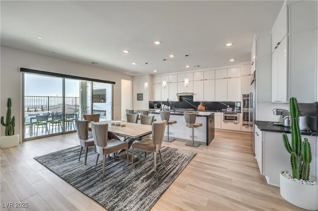 210 Bella Noche, Las Vegas, NV 89138