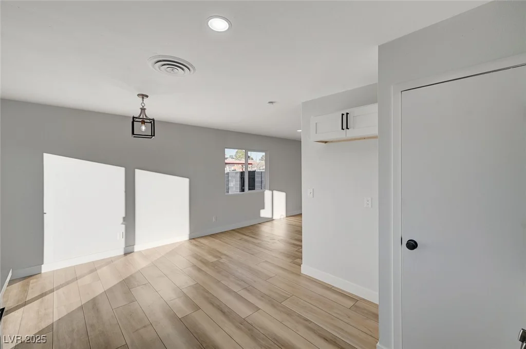 1208 Marion, Las Vegas, NV 89110