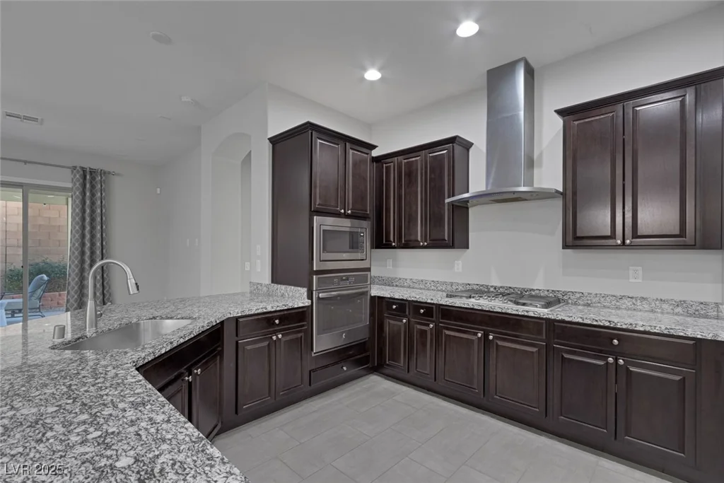 87 Newton Ridge, Las Vegas, NV 89183