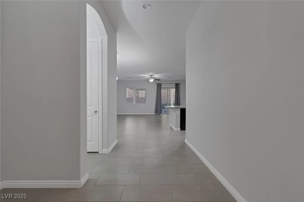 87 Newton Ridge, Las Vegas, NV 89183