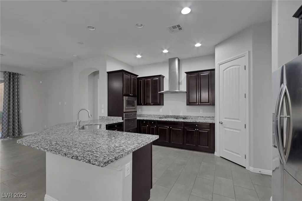 87 Newton Ridge, Las Vegas, NV 89183
