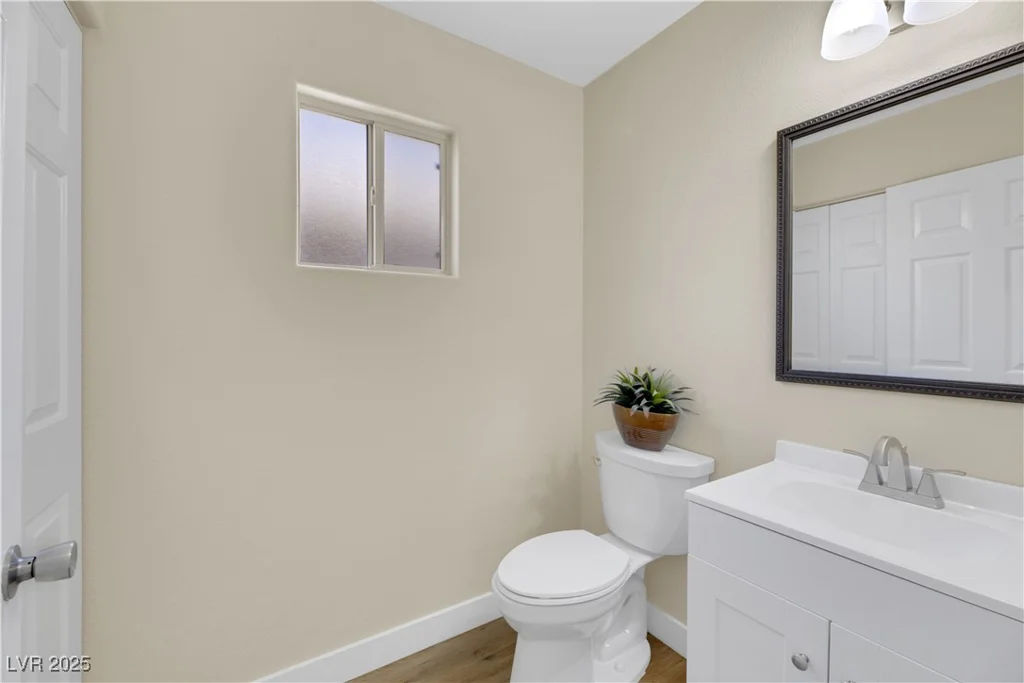 5912 Royal Castle, Las Vegas, NV 89130