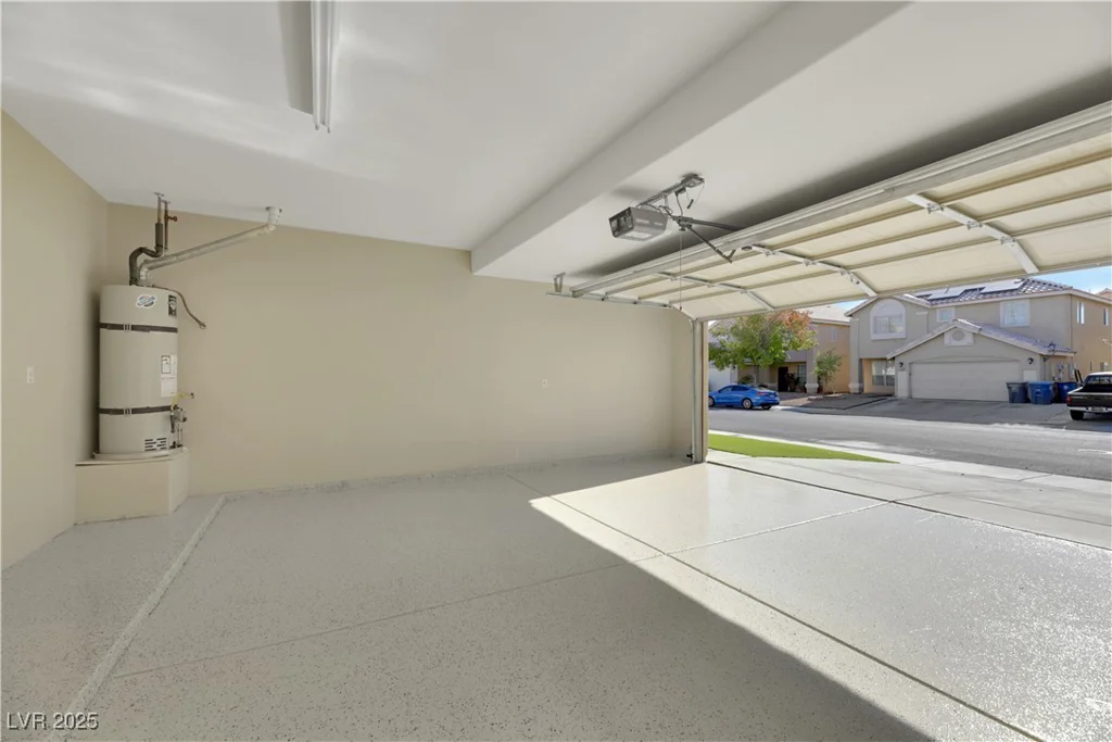 5912 Royal Castle, Las Vegas, NV 89130