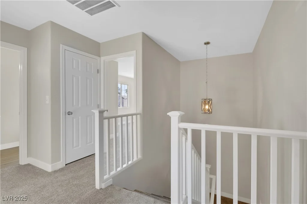 5912 Royal Castle, Las Vegas, NV 89130