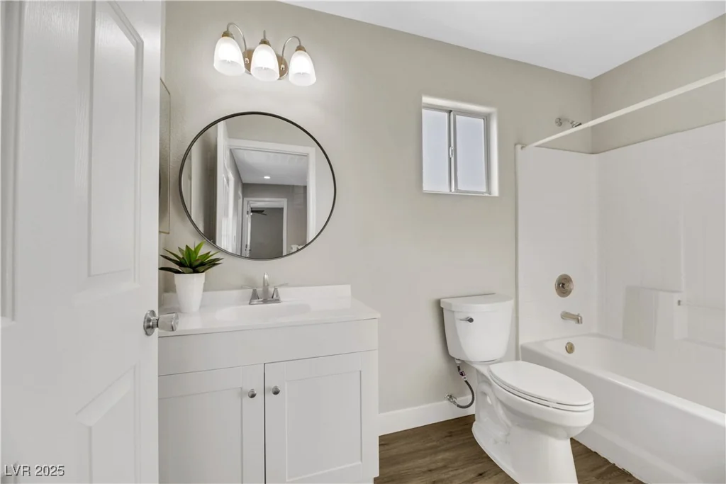 5912 Royal Castle, Las Vegas, NV 89130