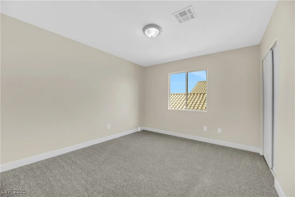 5912 Royal Castle, Las Vegas, NV 89130