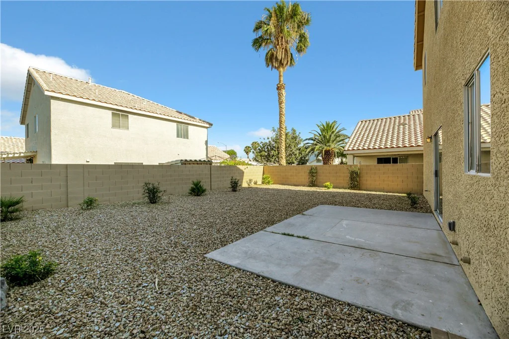 5912 Royal Castle, Las Vegas, NV 89130