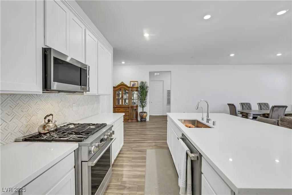 985 Edinburgh Fields, Las Vegas, NV 89138