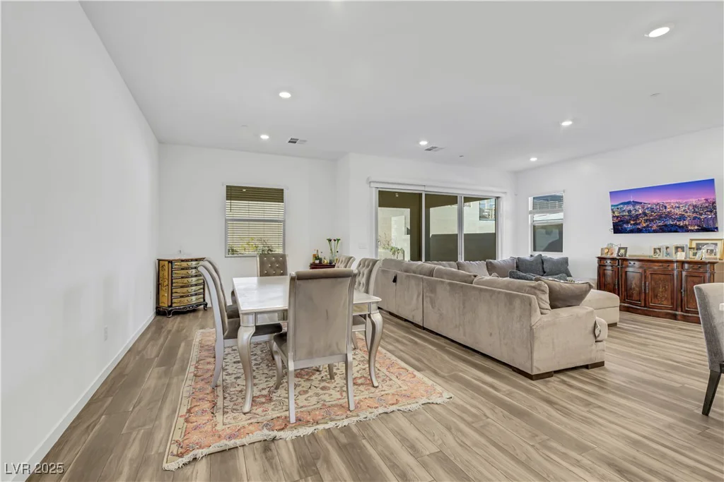 985 Edinburgh Fields, Las Vegas, NV 89138