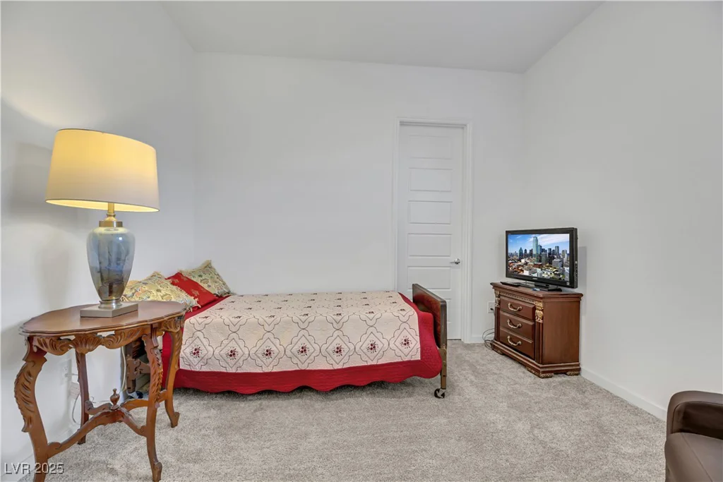 985 Edinburgh Fields, Las Vegas, NV 89138