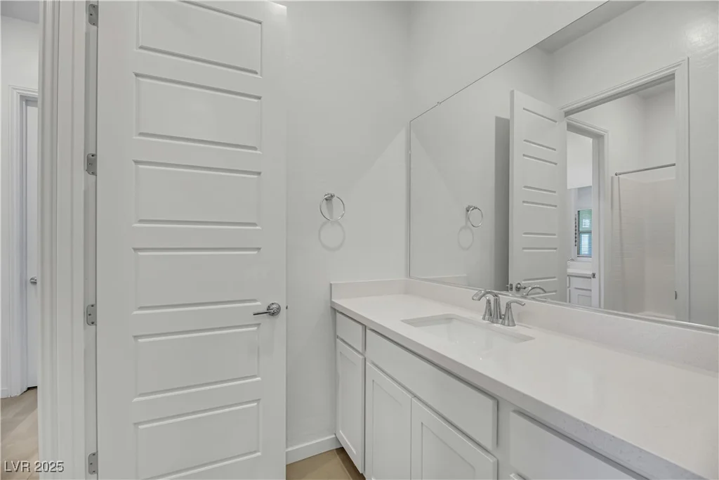 985 Edinburgh Fields, Las Vegas, NV 89138