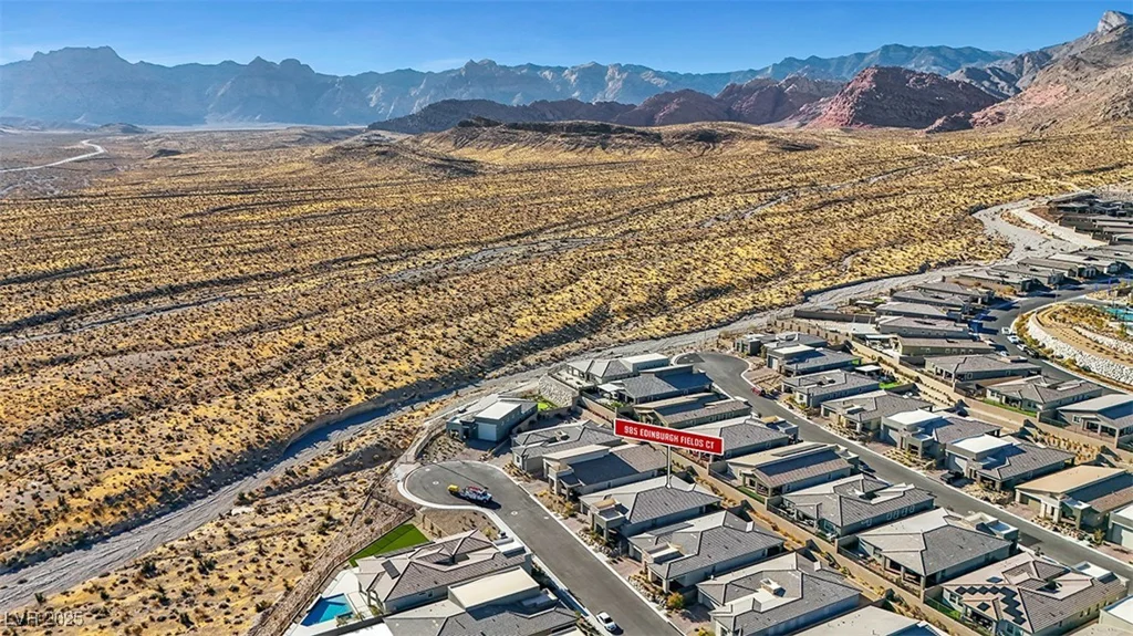 985 Edinburgh Fields, Las Vegas, NV 89138