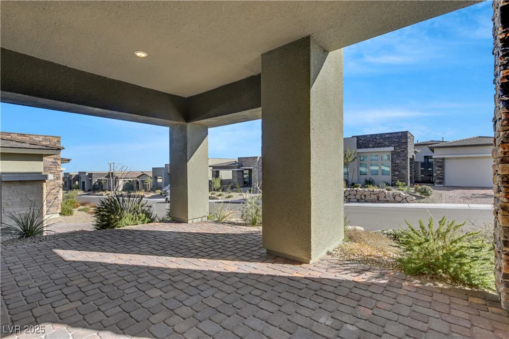 985 Edinburgh Fields, Las Vegas, NV 89138