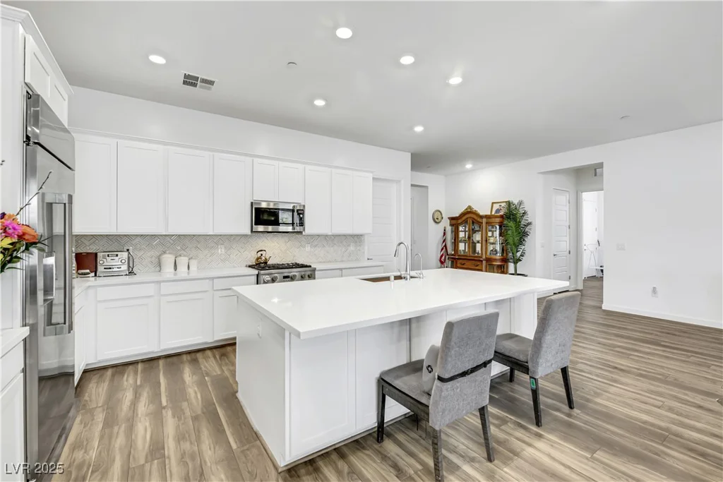 985 Edinburgh Fields, Las Vegas, NV 89138