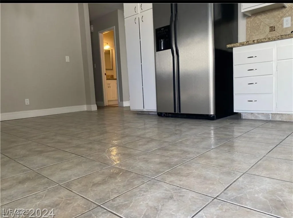 3614 Calmosa, Las Vegas, NV 89103