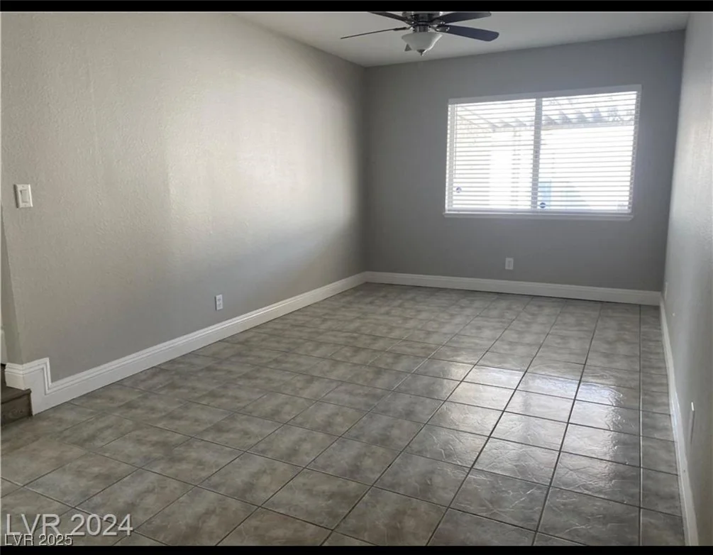 3614 Calmosa, Las Vegas, NV 89103