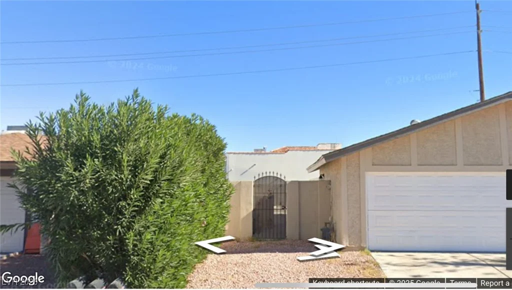 3614 Calmosa, Las Vegas, NV 89103