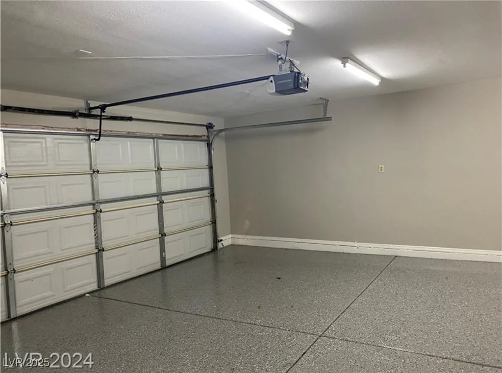 3614 Calmosa, Las Vegas, NV 89103