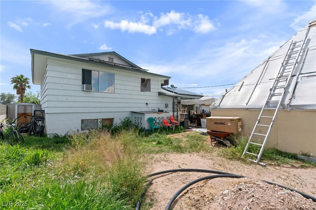 6324 Fairwood, Las Vegas, NV 89107