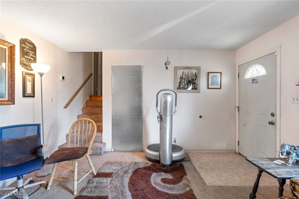 6324 Fairwood, Las Vegas, NV 89107