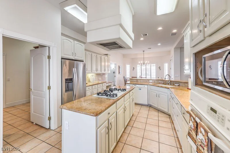 5884 Del Rey, Las Vegas, NV 89146