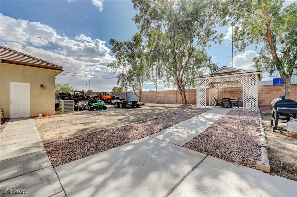 5884 Del Rey, Las Vegas, NV 89146