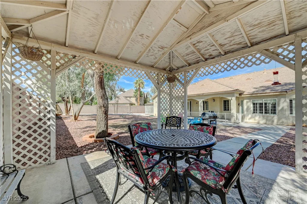5884 Del Rey, Las Vegas, NV 89146
