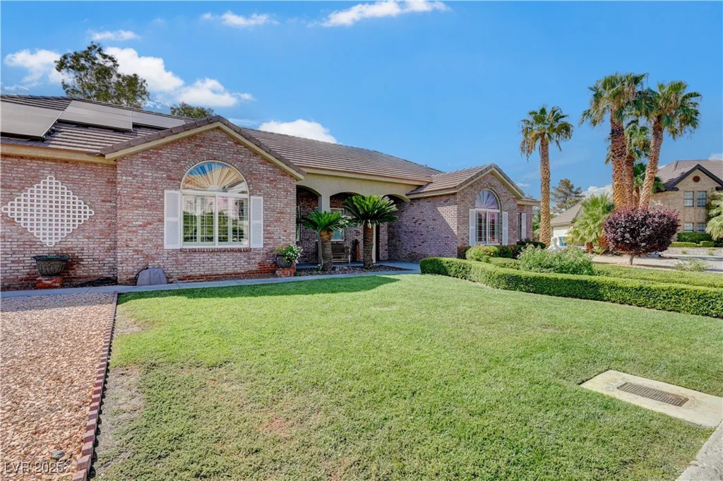 5884 Del Rey, Las Vegas, NV 89146