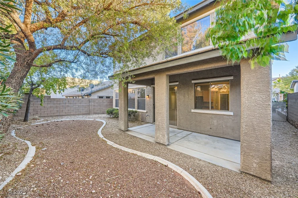 11248 Newbury Hills, Las Vegas, NV 89138