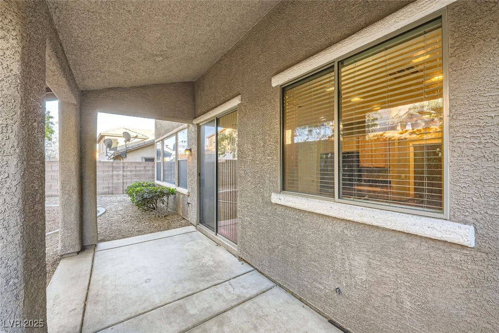 11248 Newbury Hills, Las Vegas, NV 89138