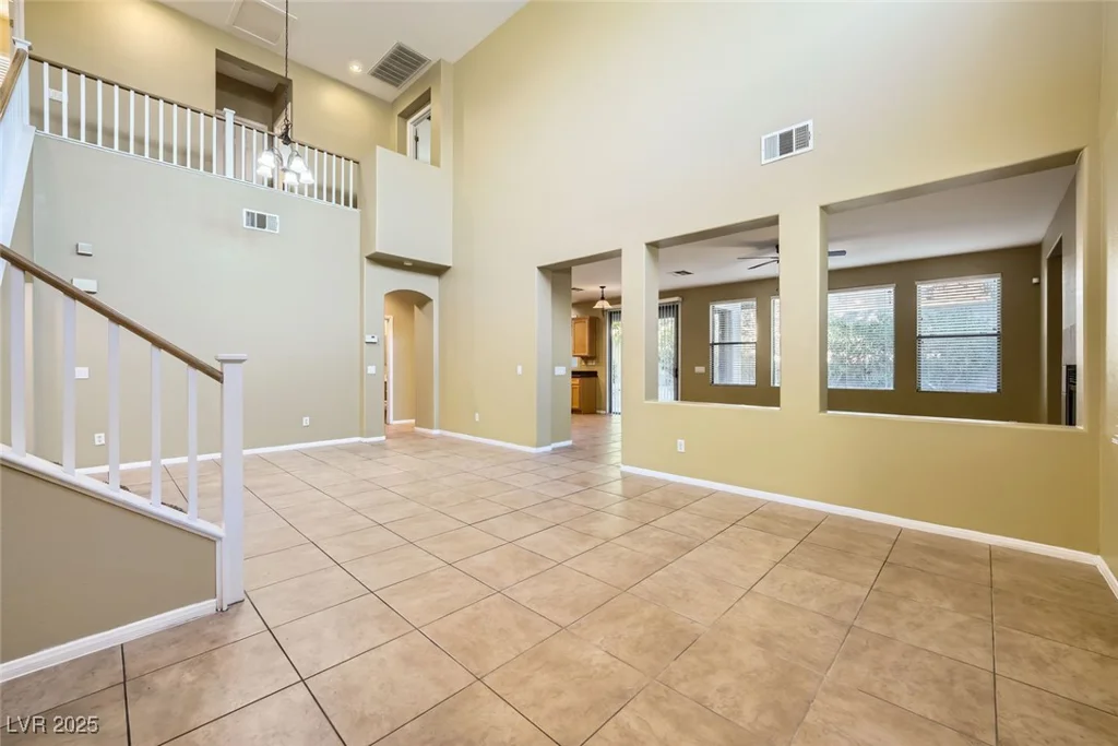 11248 Newbury Hills, Las Vegas, NV 89138