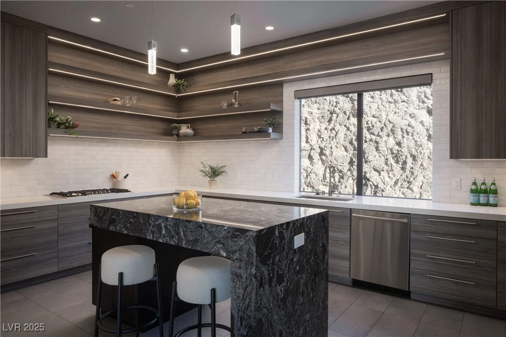 410 Tranquil Peak, Henderson, NV 89012