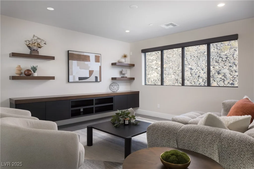 410 Tranquil Peak, Henderson, NV 89012
