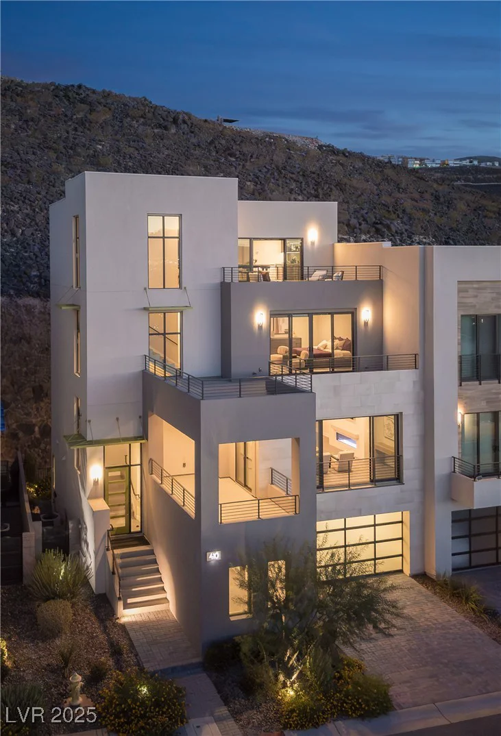 410 Tranquil Peak, Henderson, NV 89012