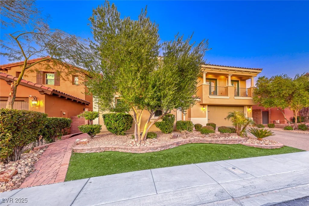 38 Benevolo, Henderson, NV 89011
