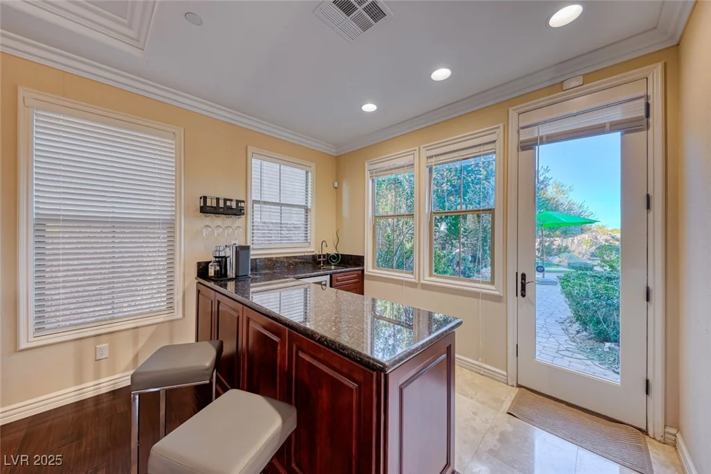 38 Benevolo, Henderson, NV 89011
