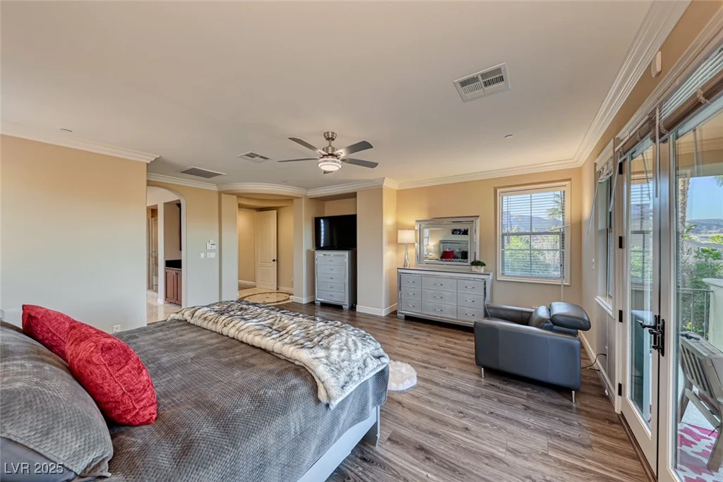 38 Benevolo, Henderson, NV 89011