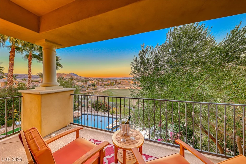 38 Benevolo, Henderson, NV 89011