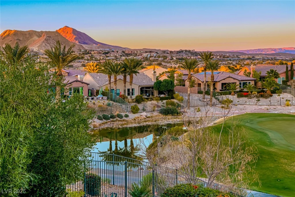 38 Benevolo, Henderson, NV 89011