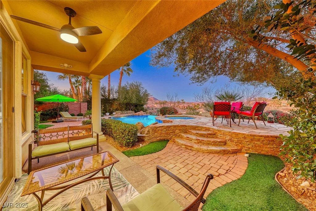 38 Benevolo, Henderson, NV 89011