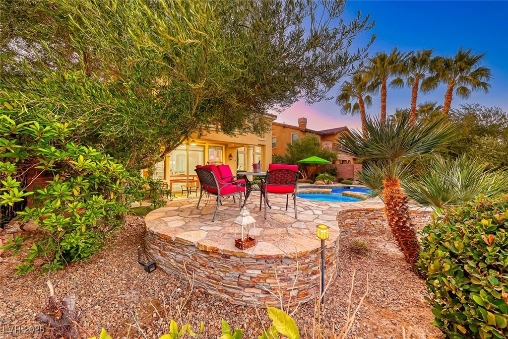 38 Benevolo, Henderson, NV 89011