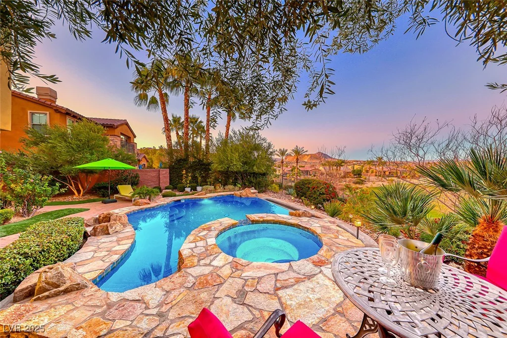 38 Benevolo, Henderson, NV 89011