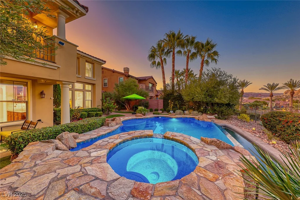 38 Benevolo, Henderson, NV 89011